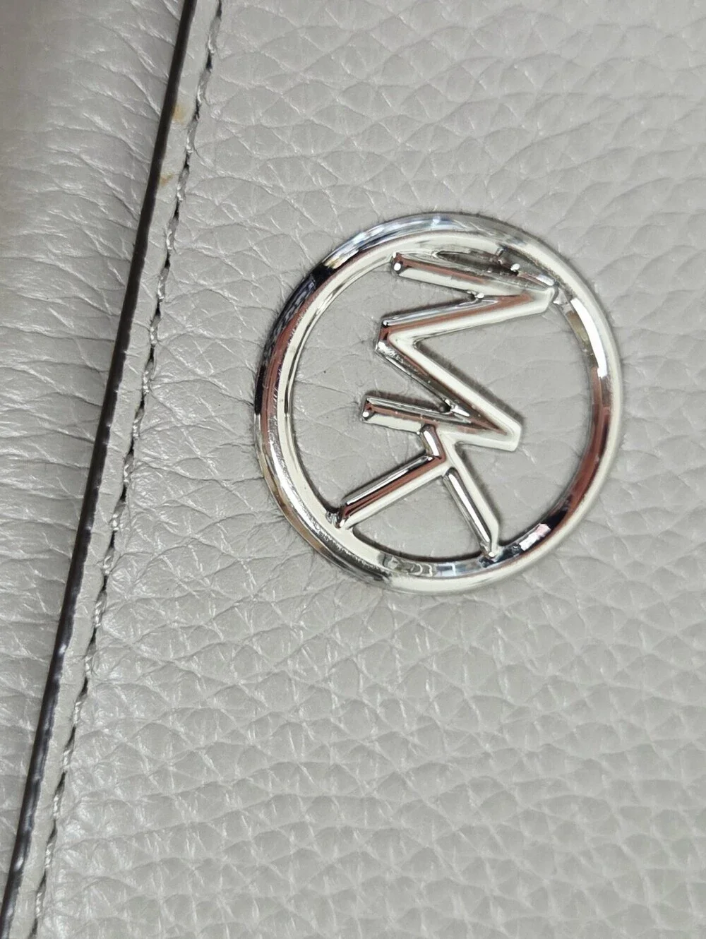 Michael Kors Pebbled Leather Wallet in Light Gray with Silver Logo
